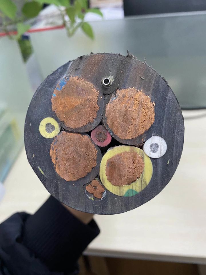 ˮõRN 7G2.5+2x1.5 4G10+S(2x0.5) S3x70+3x25/3+S(2x0.5)